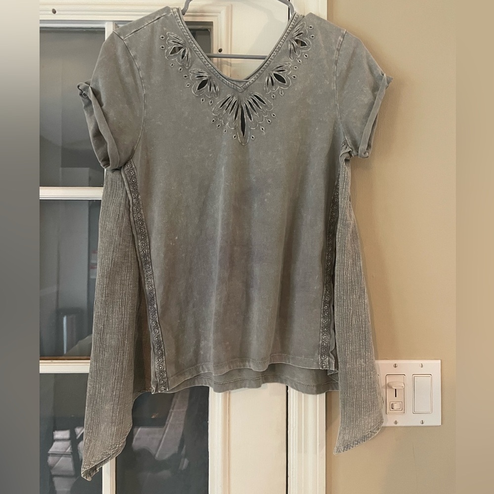 Democracy gray size medium casual cotton tee